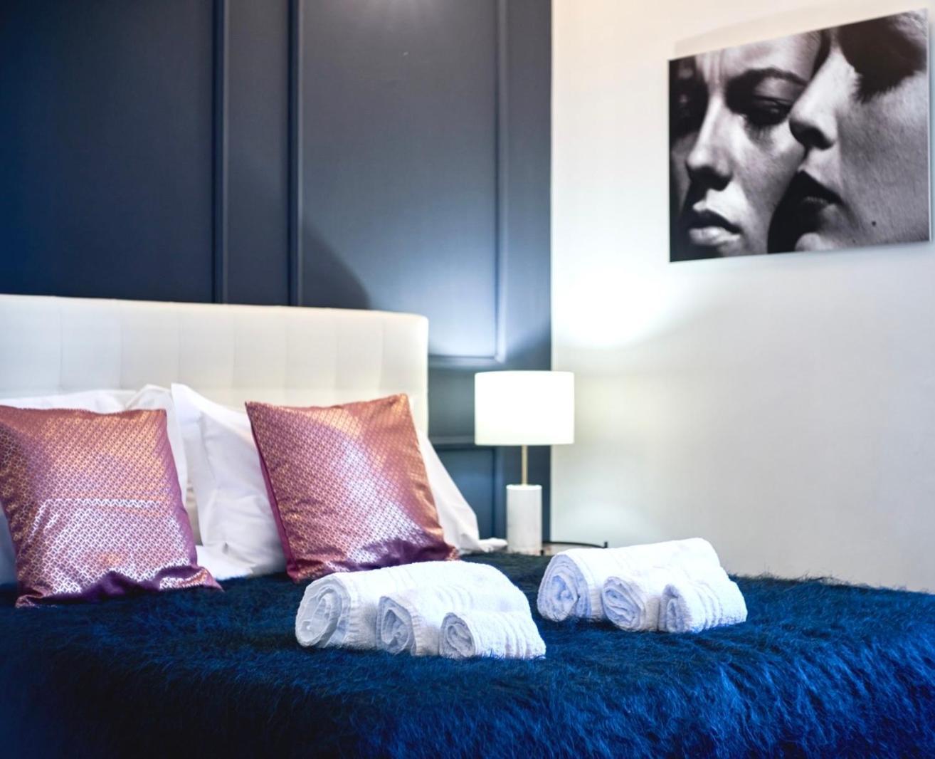 Chiclife Sarona Shenkin - Santa Caterina & Museum Apartment Bergamo Luaran gambar