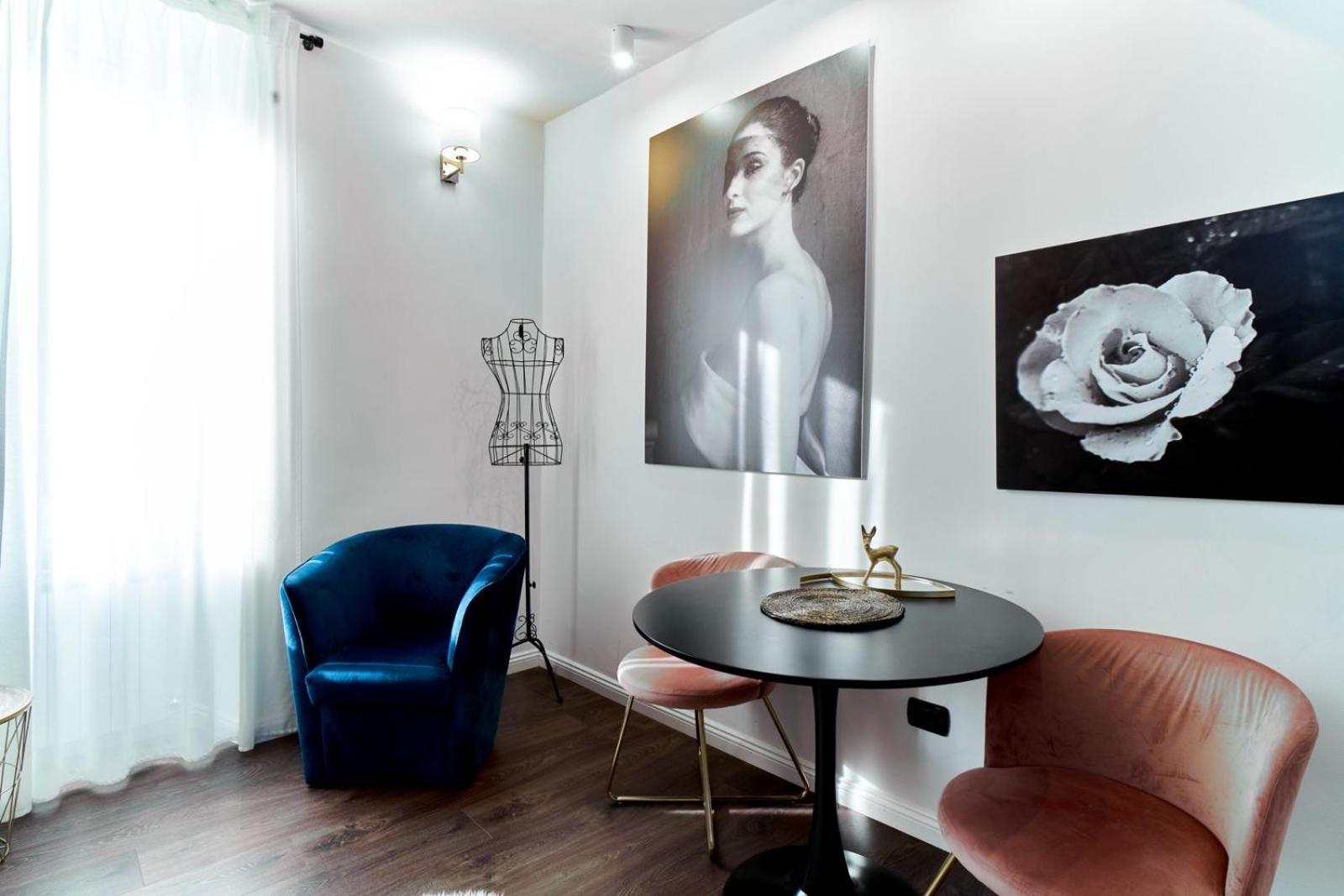 Chiclife Sarona Shenkin - Santa Caterina & Museum Apartment Bergamo Luaran gambar